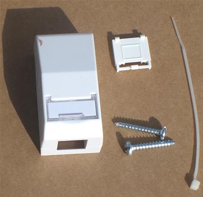 Boitier pour montage en surface noyau RJ45