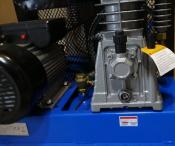 KIT Compresseur 230V à courroie C-350-EXC 3CV 50L 9 Bars avec filtre tuyaux et raccords